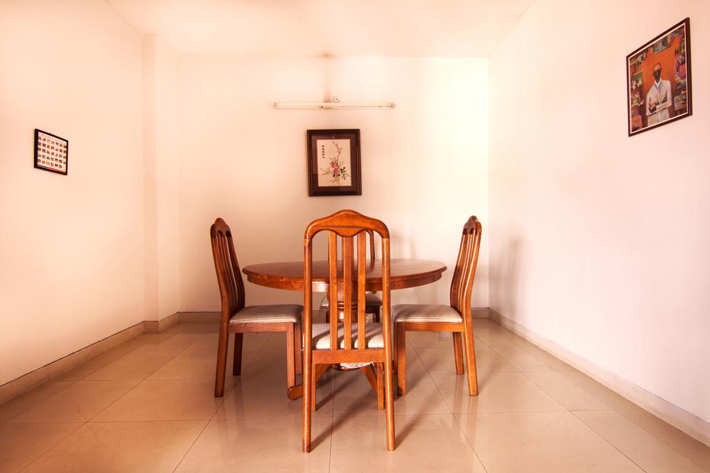 Hotel Rajawas Dibrugarh Buitenkant foto